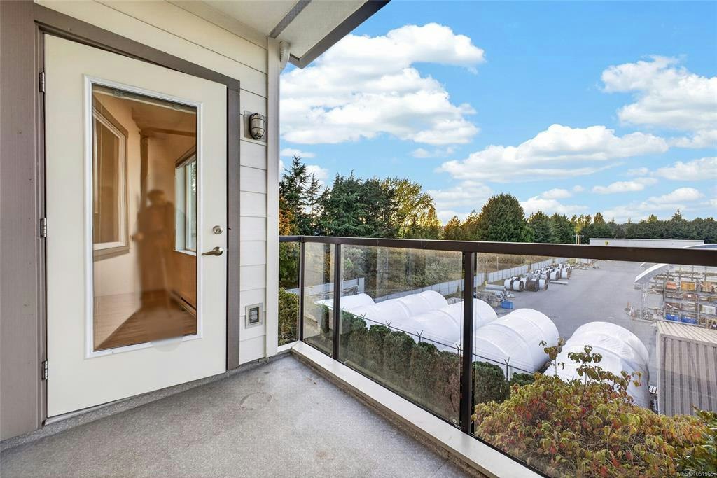 306-4394 West Saanich Road, Saanich, BC, V8Z 0B5 - 16