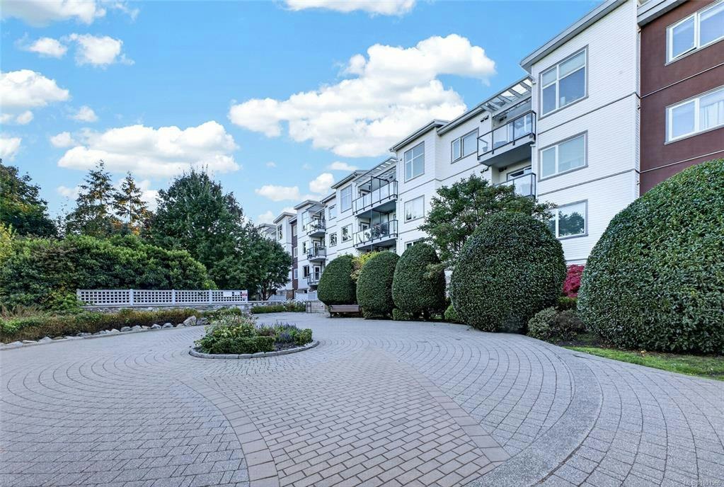 306-4394 West Saanich Road, Saanich, BC, V8Z 0B5 - 41
