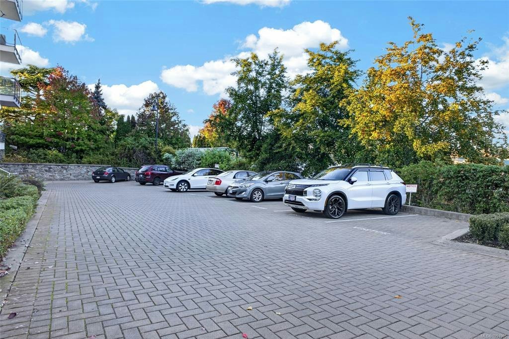 306-4394 West Saanich Road, Saanich, BC, V8Z 0B5 - 42