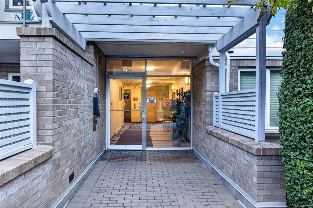 306-4394 West Saanich Road, Saanich, BC, V8Z 0B5 - 34
