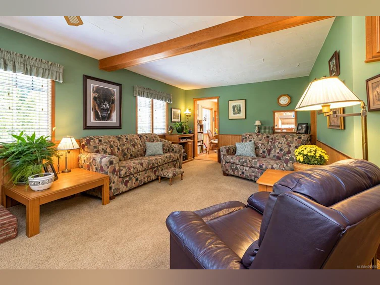 2279 Bradford Avenue, Sidney, BC, V8L 2C9 - 3