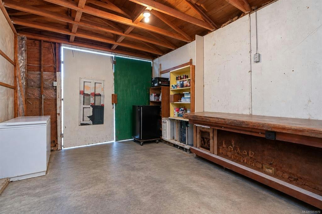 2279 Bradford Avenue, Sidney, BC, V8L 2C9 - 17