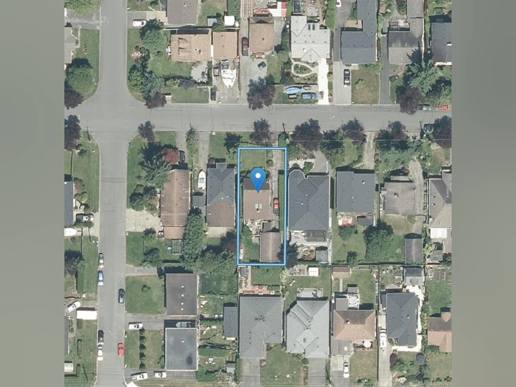 2279 Bradford Avenue, Sidney, BC, V8L 2C9 - 31