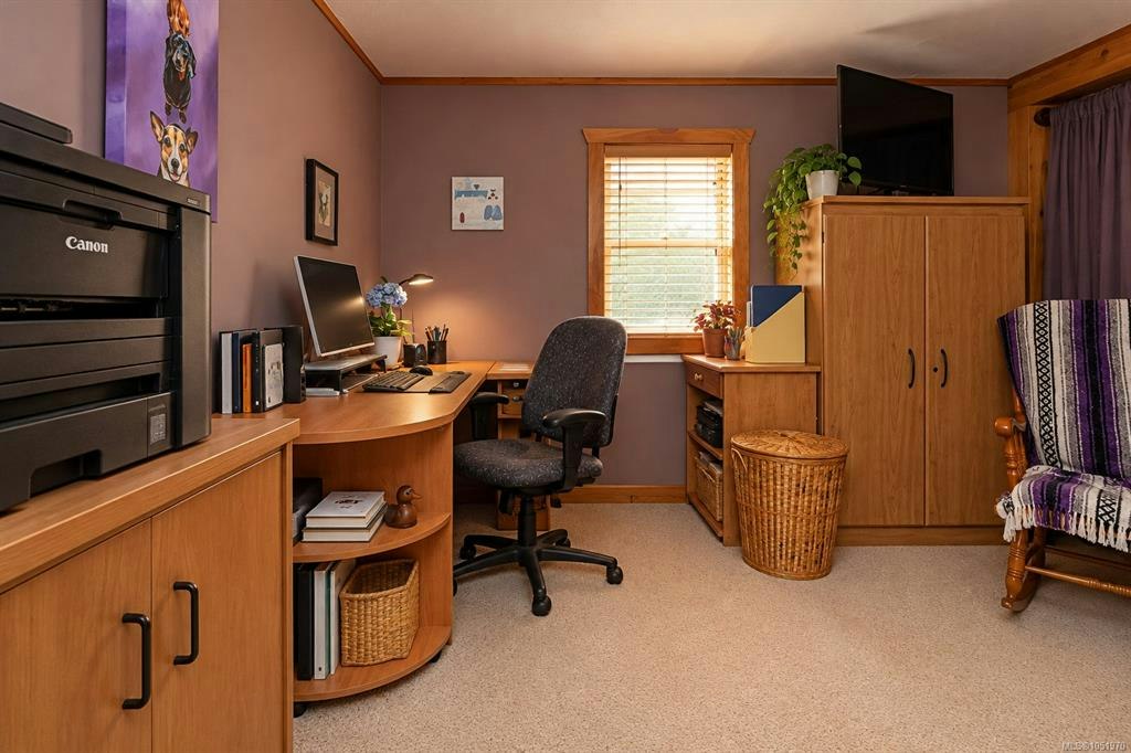 2279 Bradford Avenue, Sidney, BC, V8L 2C9 - 16