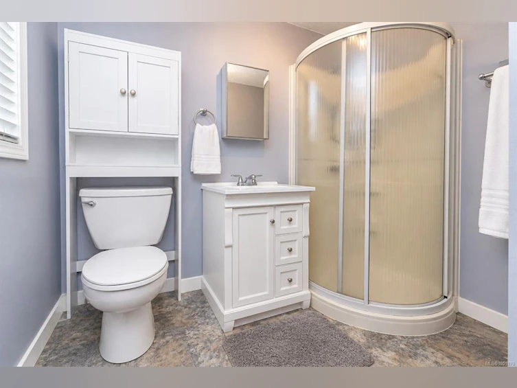2279 Bradford Avenue, Sidney, BC, V8L 2C9 - 24