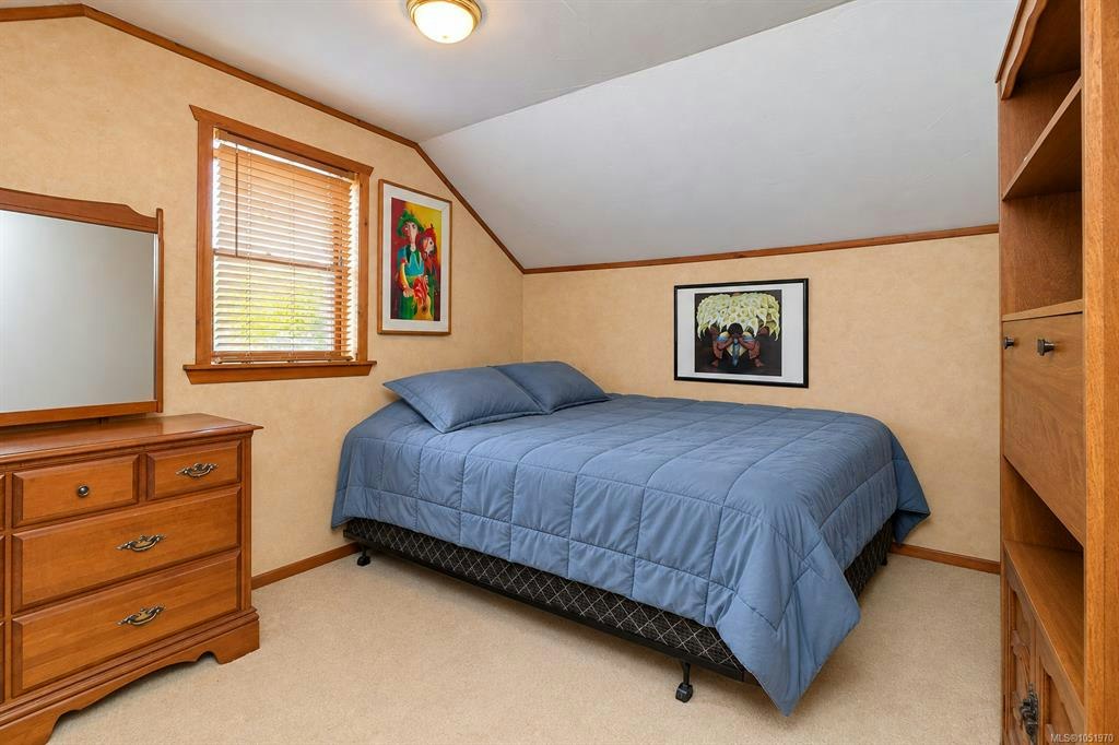 2279 Bradford Avenue, Sidney, BC, V8L 2C9 - 12