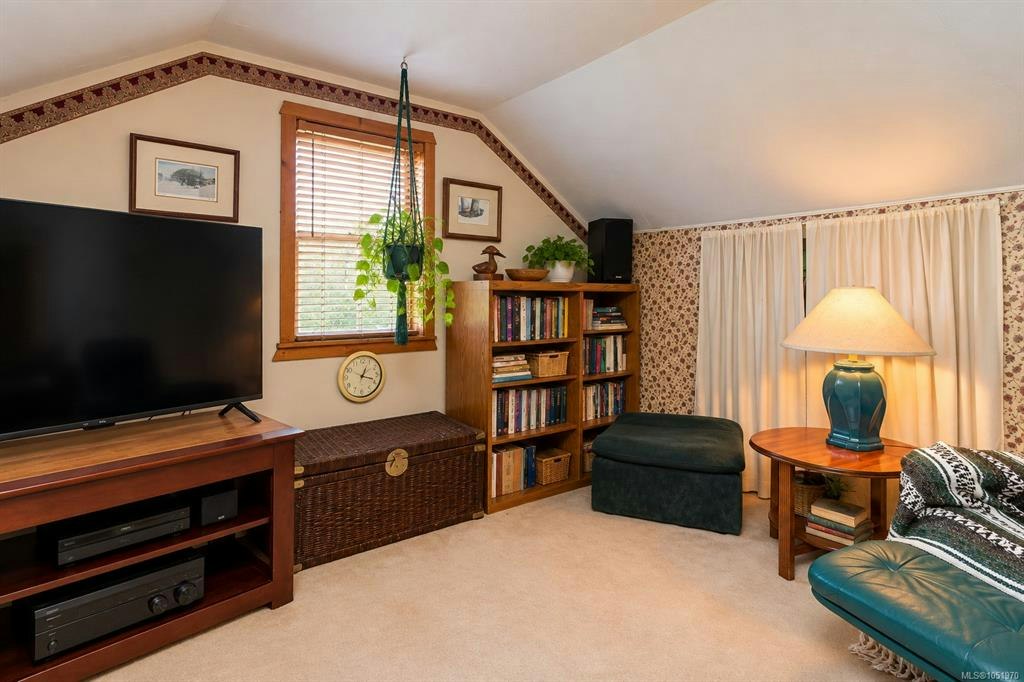 2279 Bradford Avenue, Sidney, BC, V8L 2C9 - 15