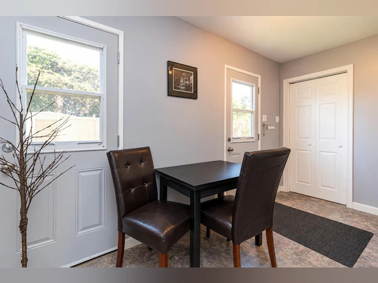 2279 Bradford Avenue, Sidney, BC, V8L 2C9 - 21
