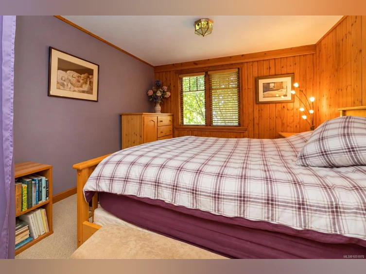 2279 Bradford Avenue, Sidney, BC, V8L 2C9 - 9