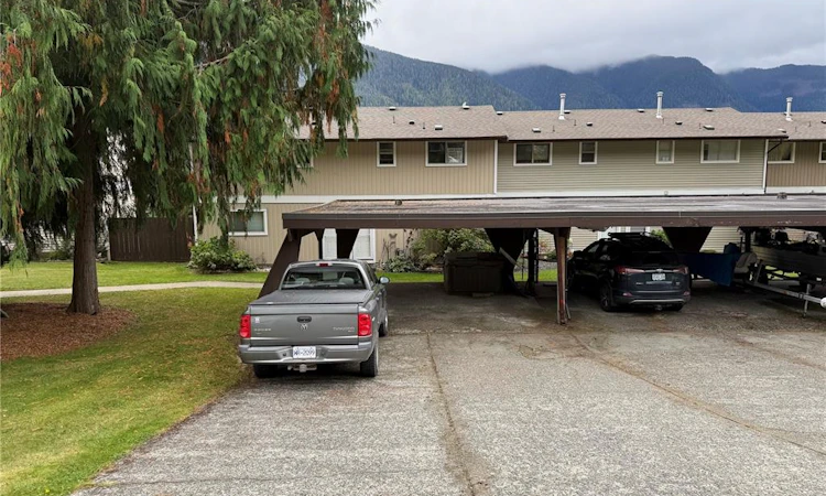 202 Haida Avenue