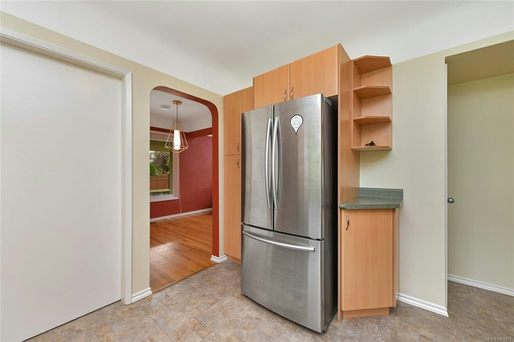 3213 Aldridge Street, Saanich, BC, V8P 4L7 - 12