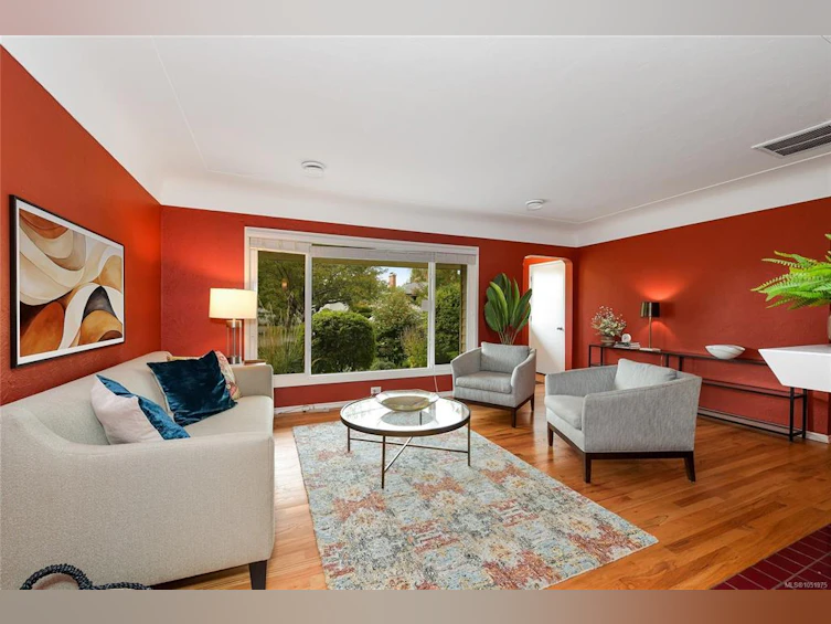 3213 Aldridge Street, Saanich, BC, V8P 4L7 - 2