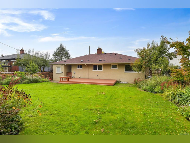 3213 Aldridge Street, Saanich, BC, V8P 4L7 - 24