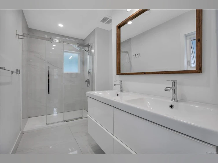 5620 Hammond Bay Road, Nanaimo, BC, V9T 5N2 - 18