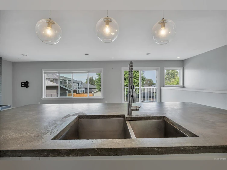 5620 Hammond Bay Road, Nanaimo, BC, V9T 5N2 - 27
