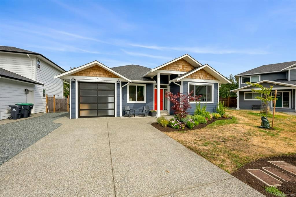 280 Weaver Place, Comox, BC, V9M 0C2