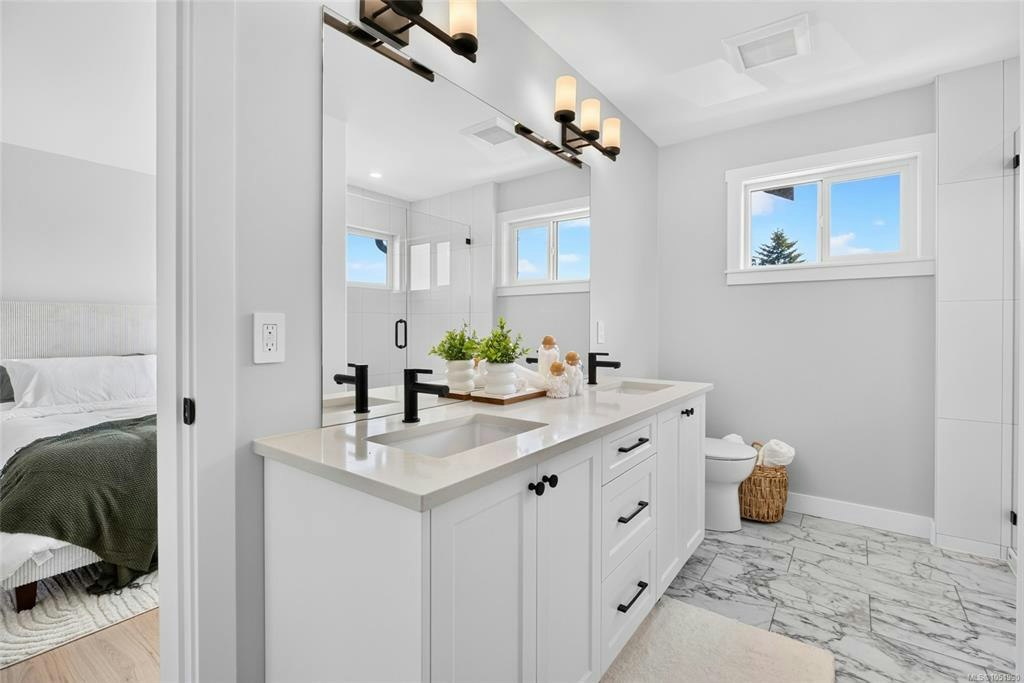 2022A Galerno Road, Campbell River, BC, V9W 0A2 - 36