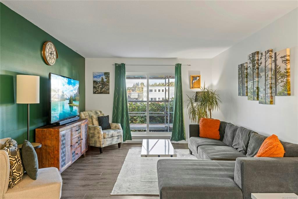 214-3185 Barons Road - 2