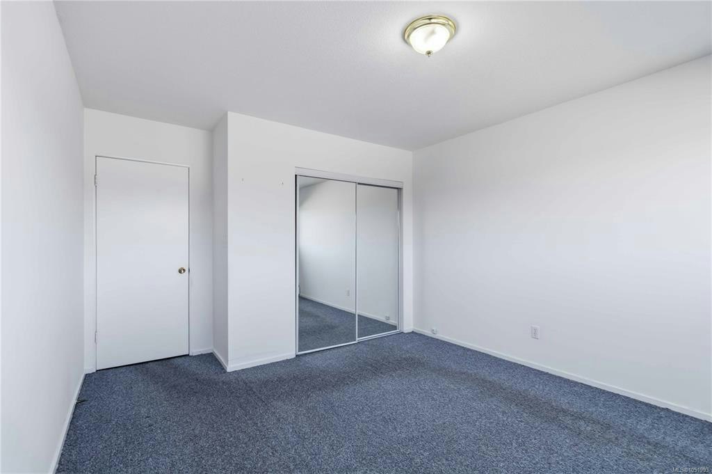 207-9560 Fifth Street, Sidney, BC, V8L 2W5 - 13