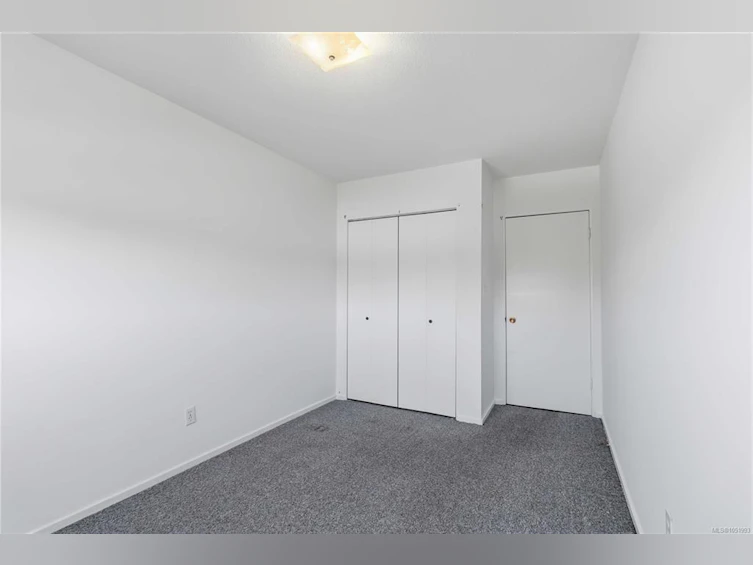 207-9560 Fifth Street, Sidney, BC, V8L 2W5 - 16