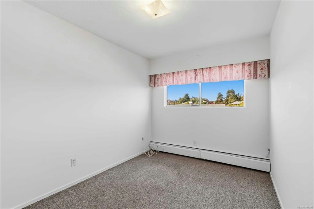 207-9560 Fifth Street, Sidney, BC, V8L 2W5 - 15
