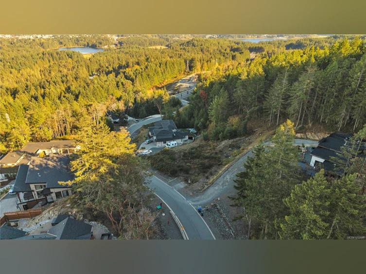 5055 Broad Ridge Place, Nanaimo, BC, V0R 2H0 - 5