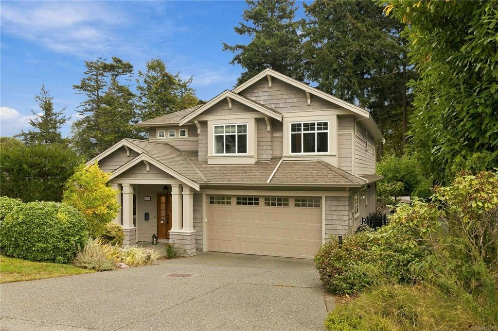 4529 Seawood Terrace, Saanich, BC, V8N 3W1