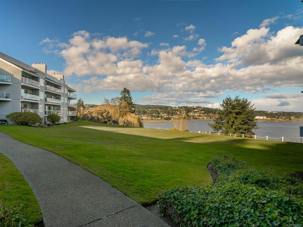 508-2562 Departure Bay Road, Nanaimo, BC, V9S 5P1