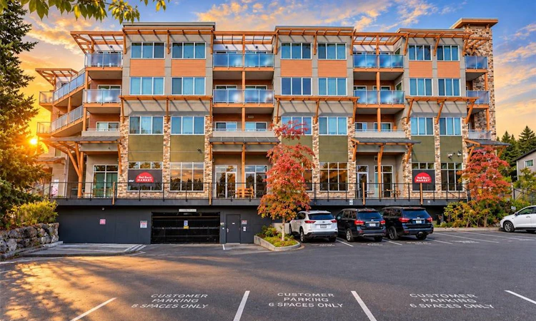 306-611 Brookside Road