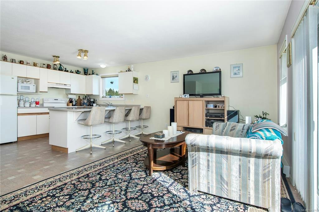 1667 Meadowbrook Drive, Campbell River, BC, V9W 7E7 - 16
