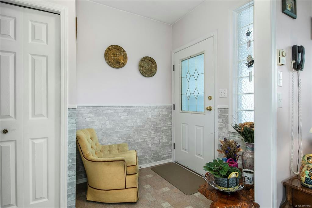 1667 Meadowbrook Drive - 5