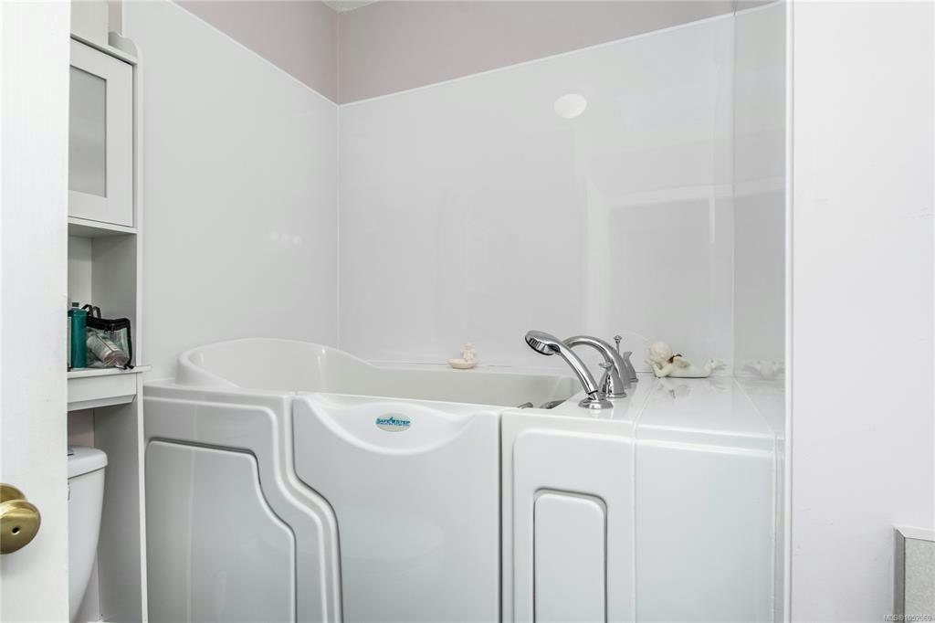 1667 Meadowbrook Drive, Campbell River, BC, V9W 7E7 - 30