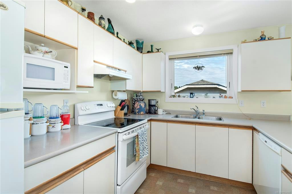 1667 Meadowbrook Drive, Campbell River, BC, V9W 7E7 - 13