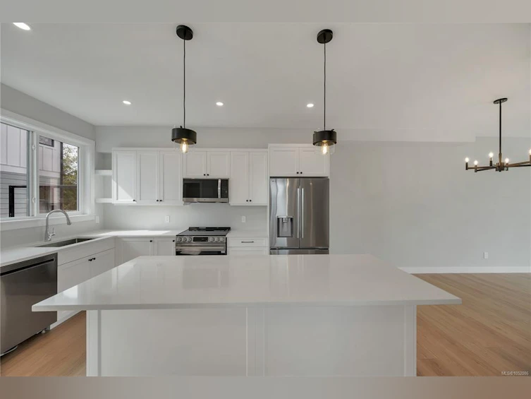 303B Hilchey Road, Campbell River, BC, V9W 0A2 - 5
