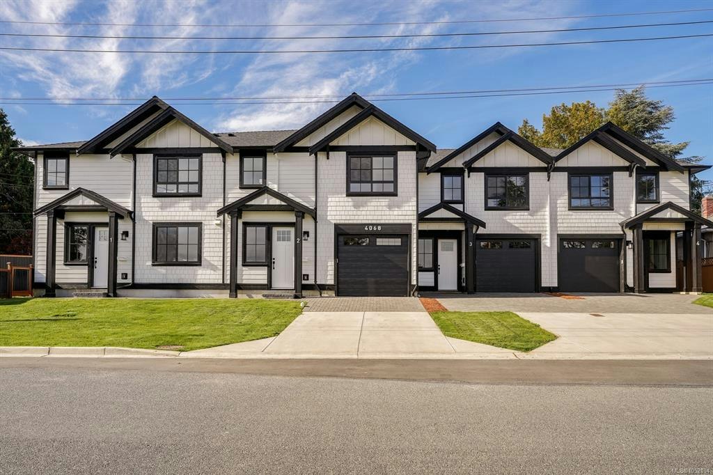 2-4068 Tuxedo Drive, Saanich, BC, V8X 2L3
