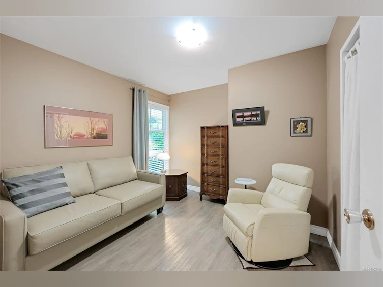 8508 Emard Terrace, North Saanich, BC, V8L 1K3 - 34