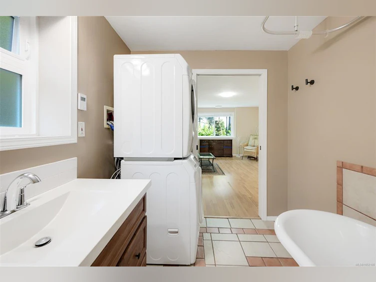 8508 Emard Terrace, North Saanich, BC, V8L 1K3 - 44