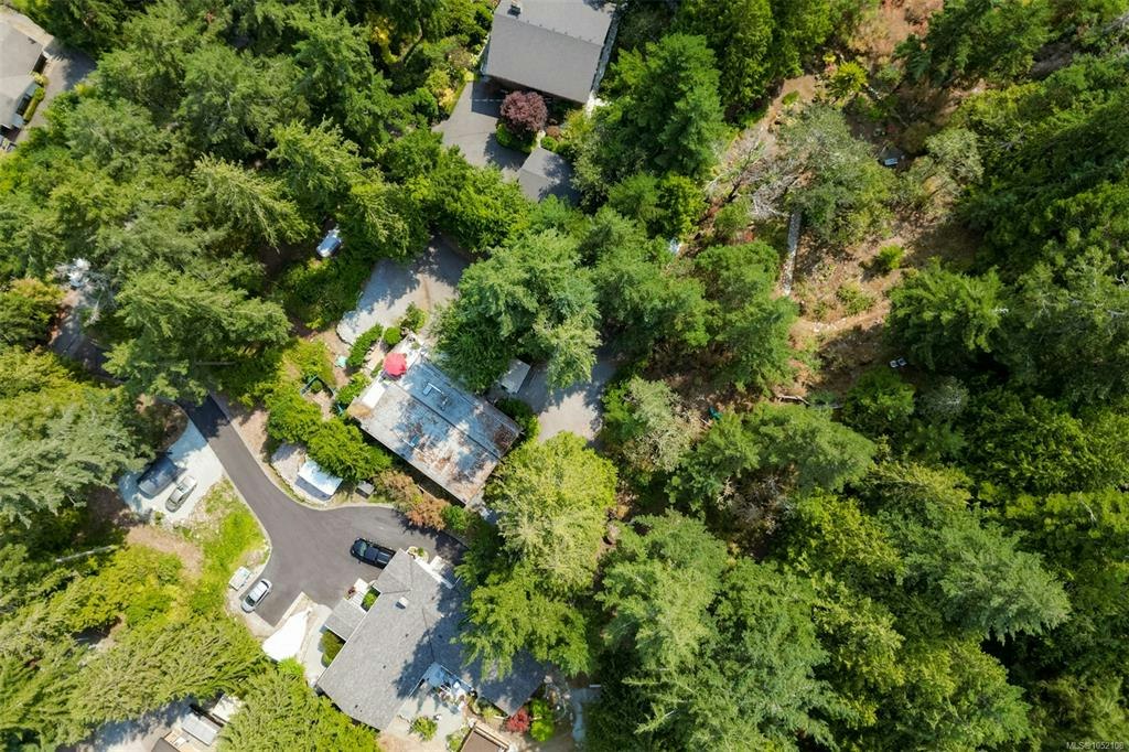 8508 Emard Terrace, North Saanich, BC, V8L 1K3 - 73
