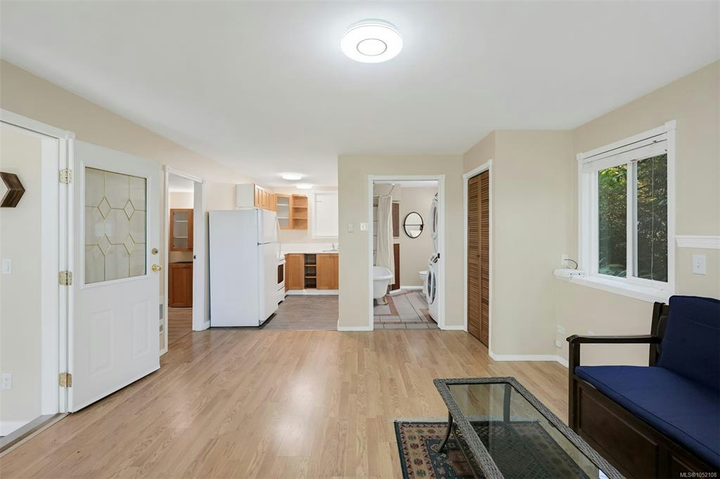 8508 Emard Terrace, North Saanich, BC, V8L 1K3 - 39