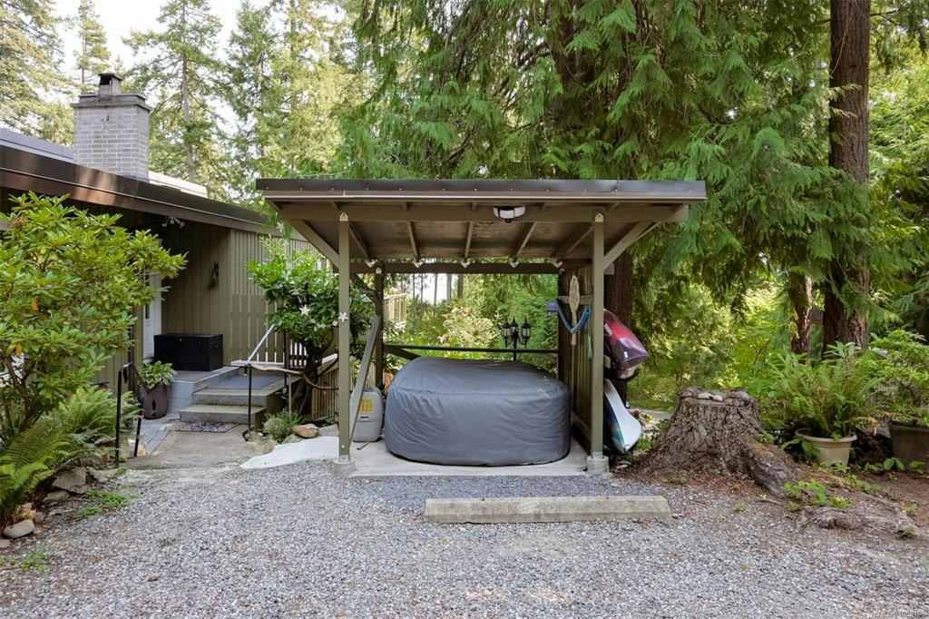 8508 Emard Terrace, North Saanich, BC, V8L 1K3 - 63