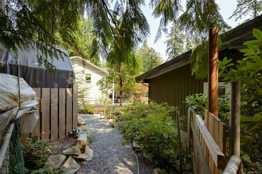 8508 Emard Terrace, North Saanich, BC, V8L 1K3 - 52