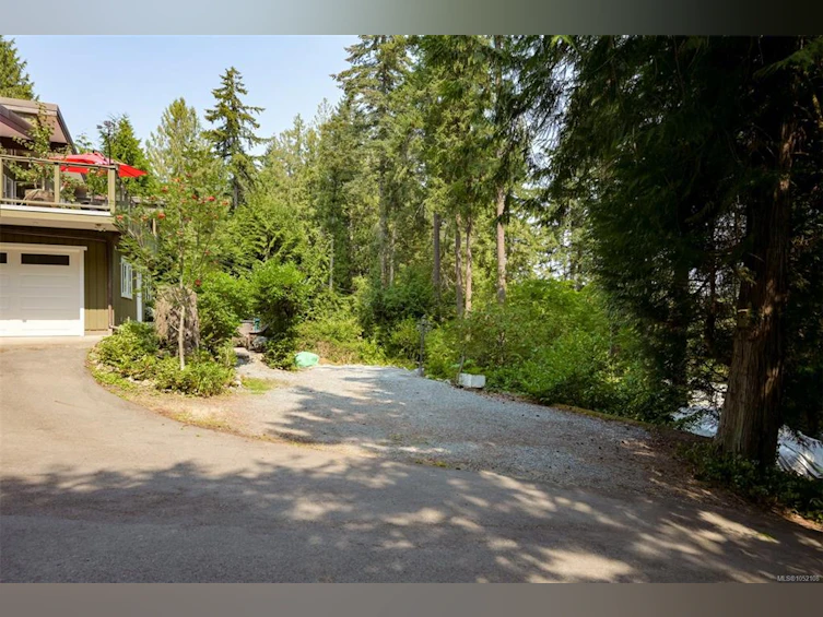 8508 Emard Terrace, North Saanich, BC, V8L 1K3 - 67