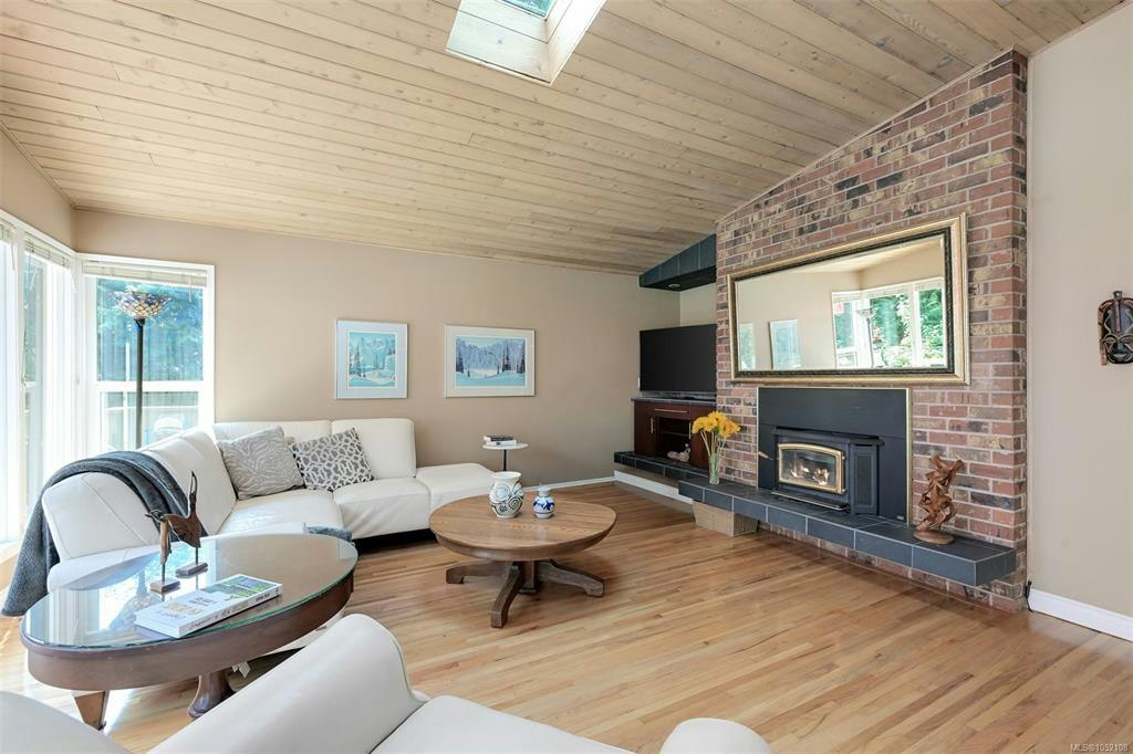 8508 Emard Terrace, North Saanich, BC, V8L 1K3 - 10