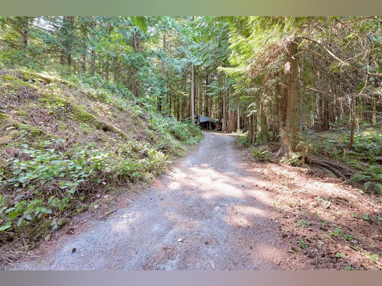 8508 Emard Terrace, North Saanich, BC, V8L 1K3 - 55