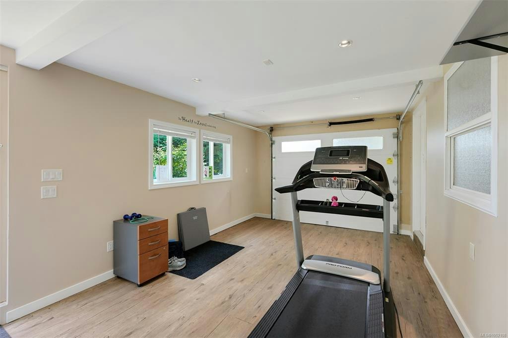8508 Emard Terrace, North Saanich, BC, V8L 1K3 - 37