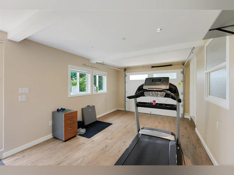 8508 Emard Terrace, North Saanich, BC, V8L 1K3 - 37