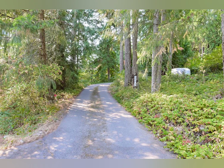 8508 Emard Terrace, North Saanich, BC, V8L 1K3 - 48