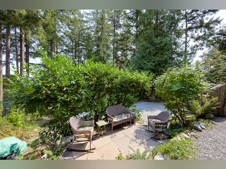 8508 Emard Terrace, North Saanich, BC, V8L 1K3 - 35