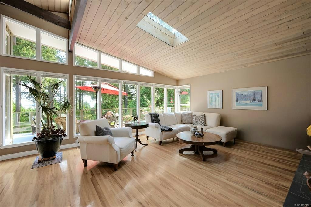 8508 Emard Terrace, North Saanich, BC, V8L 1K3 - 7