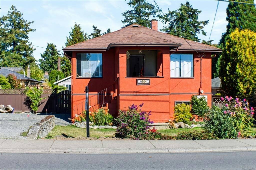 10391 Resthaven Drive, Sidney, BC, V8L 3H4